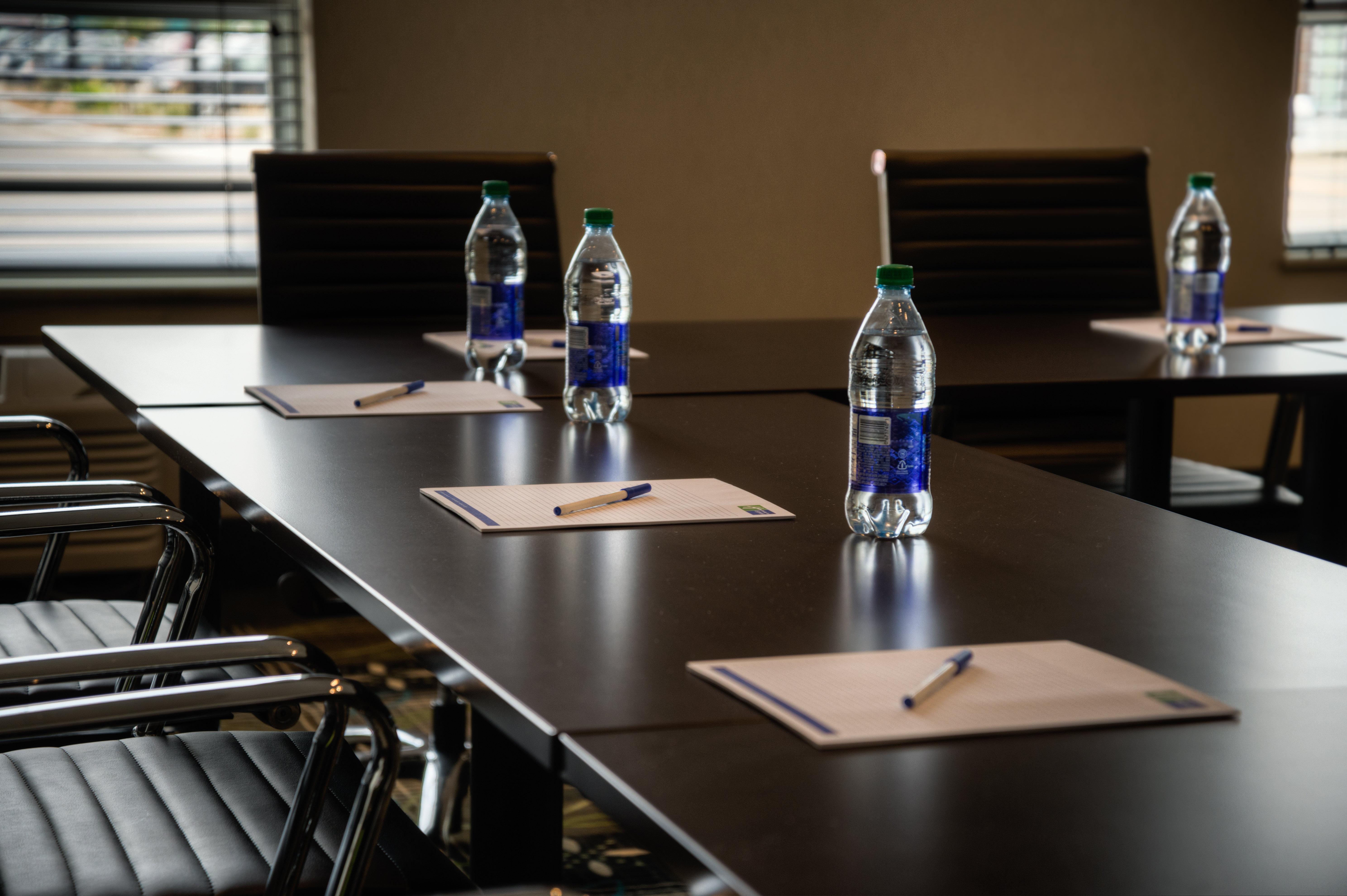 Holiday Inn Express & Suites Spruce Grove - Stony Plain By Ihg Eksteriør bilde
