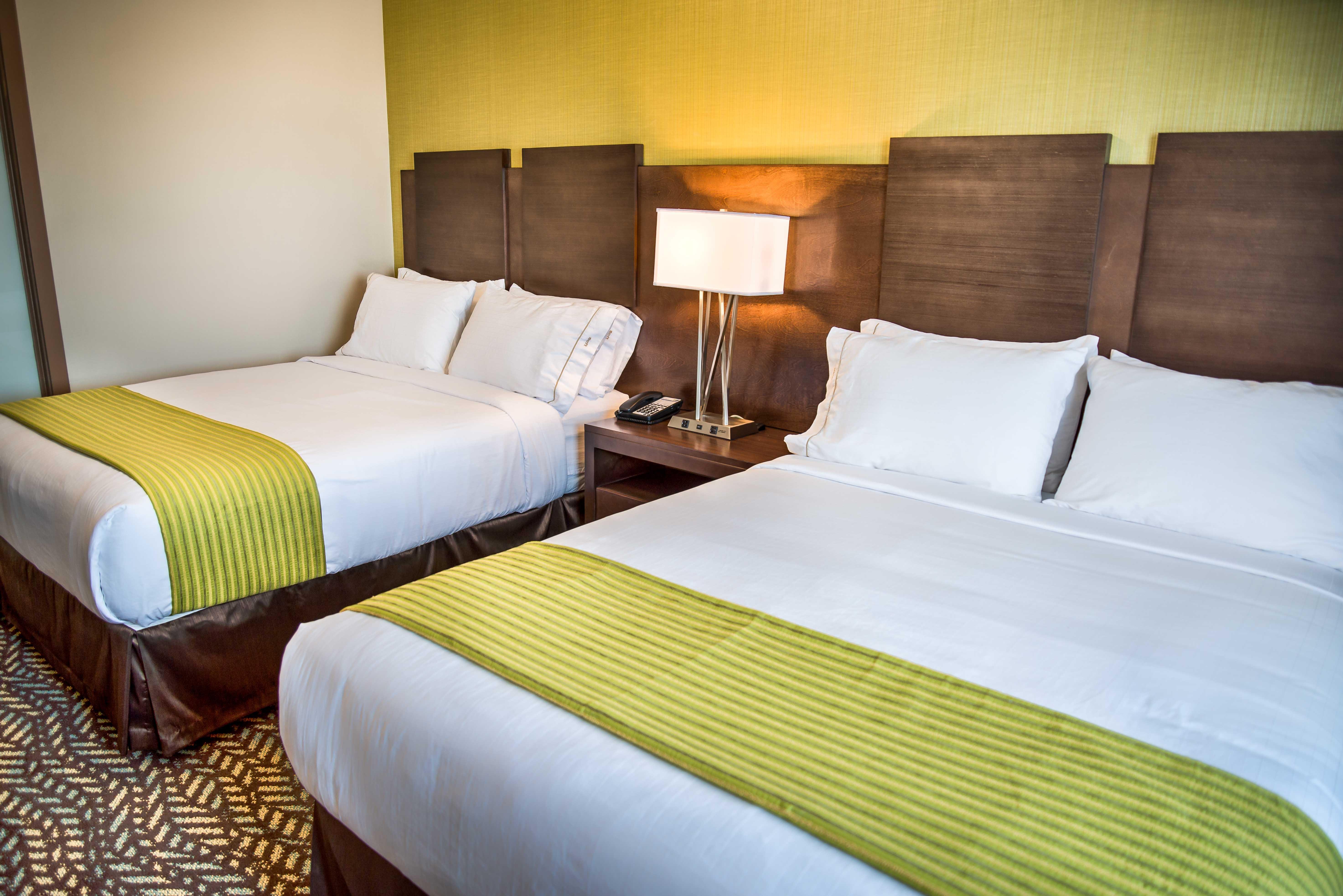 Holiday Inn Express & Suites Spruce Grove - Stony Plain By Ihg Eksteriør bilde